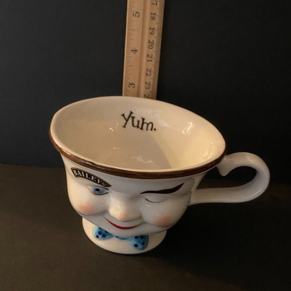 Bailey's Irish Cream Winking Mr. Yum Teacup Vintage - Picture 4 of 4